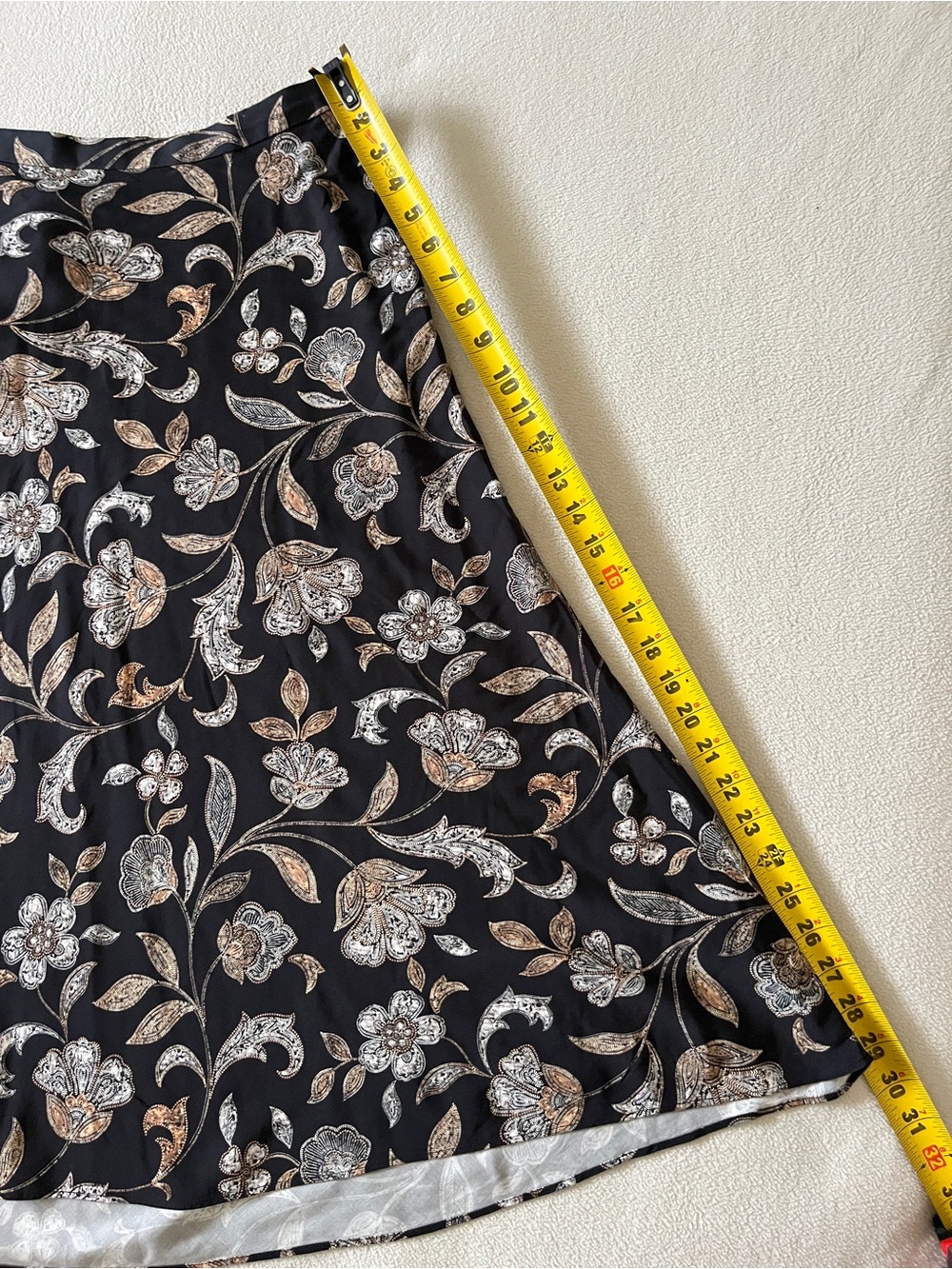 NEW J.Jill Black Floral Paisley Midi Semi Swing Skirt Silk-Like Viscose Academia - Picture 7 of 15